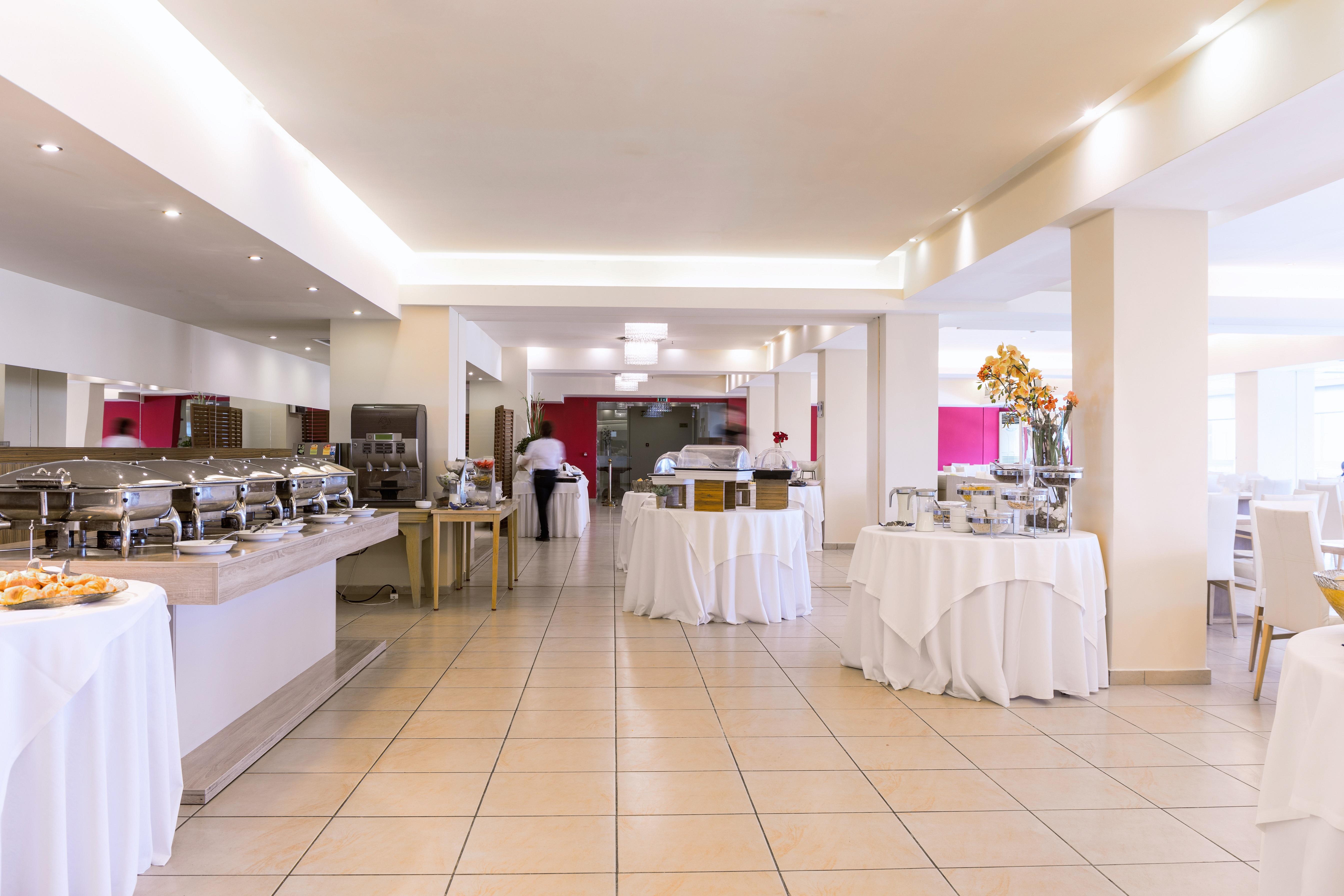 Hotel Ariti Grand