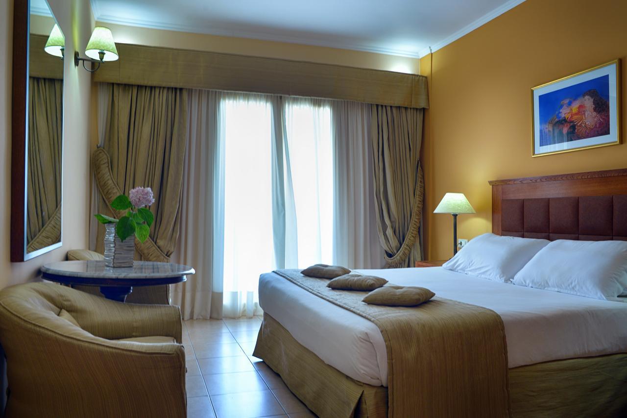 Hotel Ariti Grand 4*